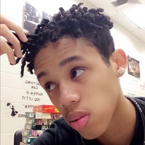 Meet your Posher, Travon